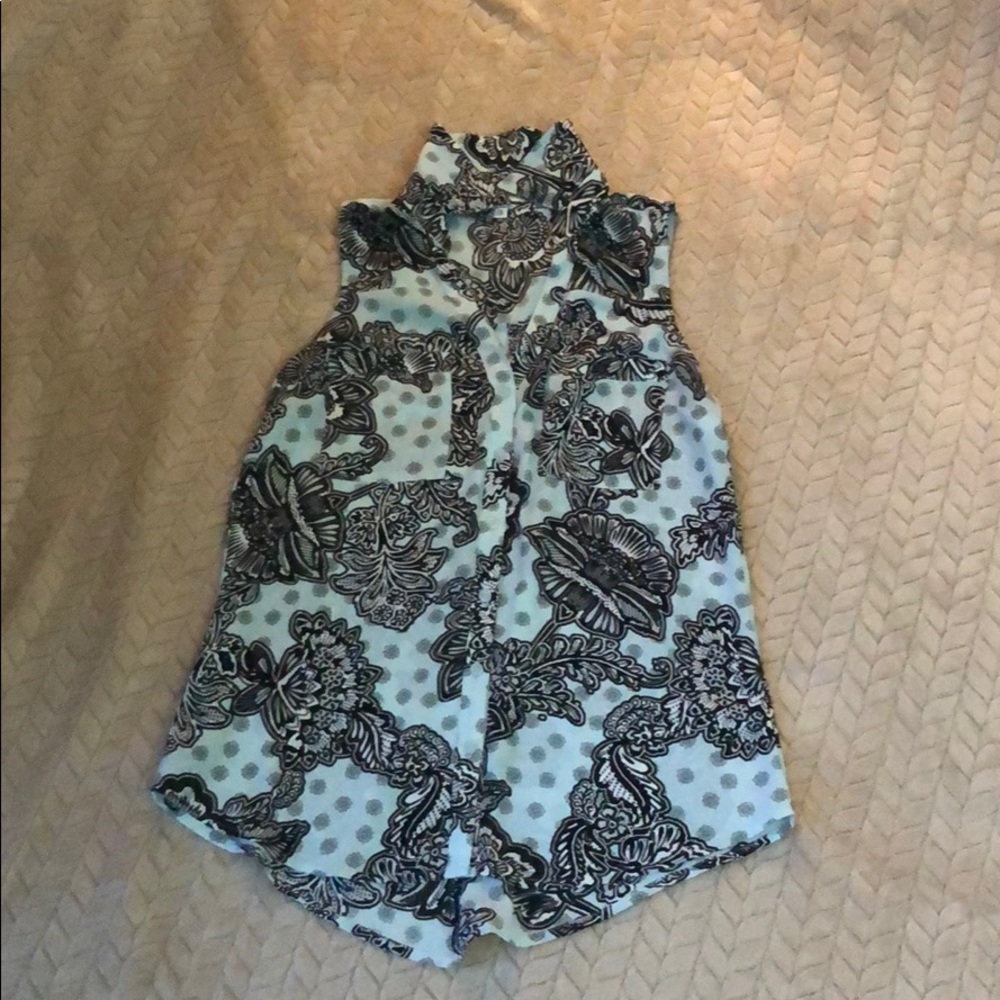 Blue patterned tank top